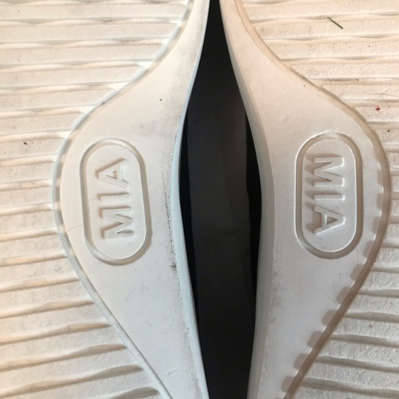 MIA slip on knit platform sneakers 7.5 - Picture 9 of 10